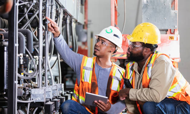 Best Licensed Electrician  in Electra, TX